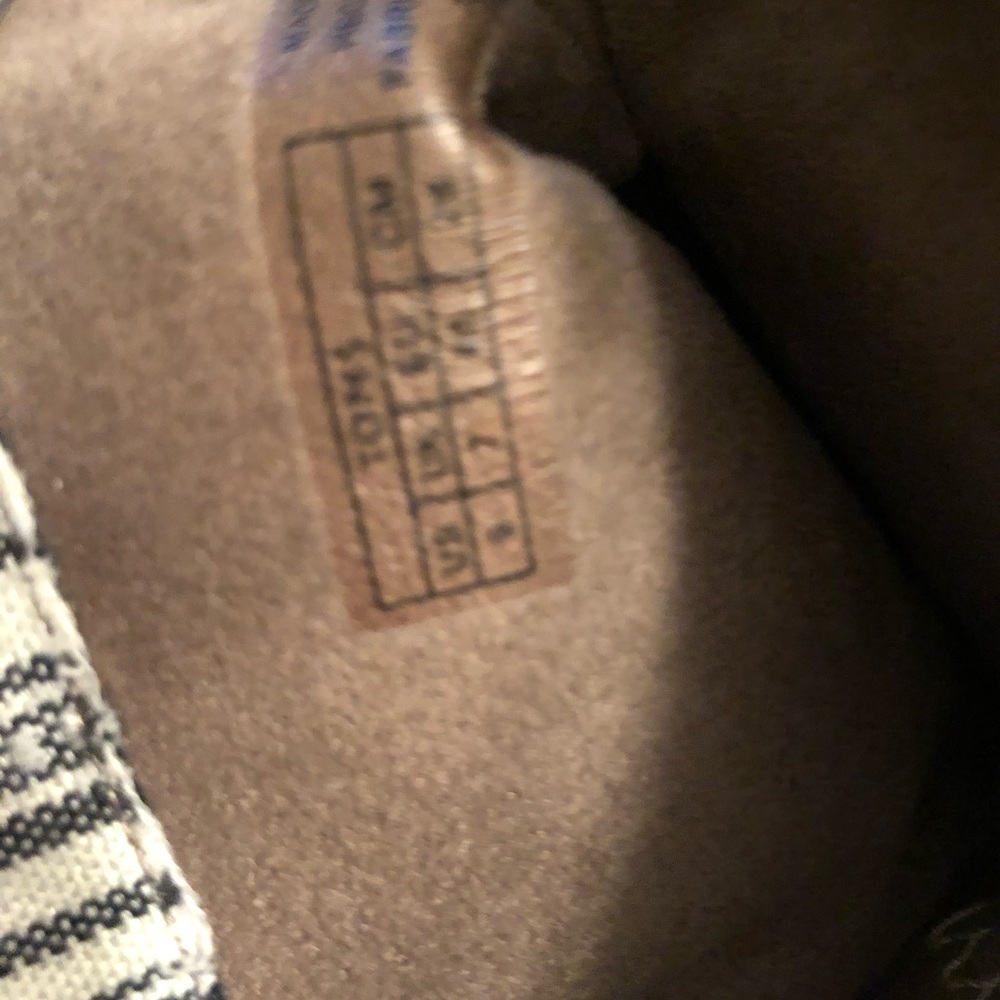 Tom booties - Picture 3 of 4